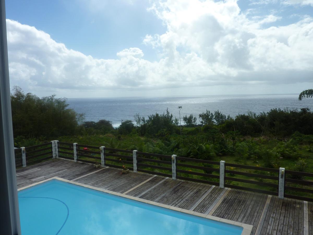 La Pointe Au Corail Bed & Breakfast Sainte-Rose Dış mekan fotoğraf